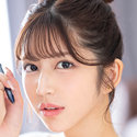 七ツ森りりの顔写真